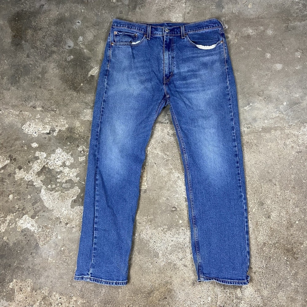 Levi's 505 Jeans Size 36x30 Blue Denim Medium Wash Classic Straight Leg Fit‎
